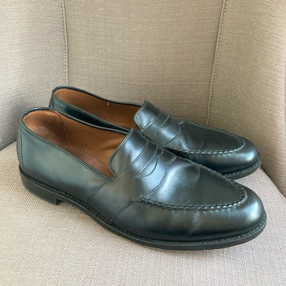 Allen Edmonds Randolph Penny Loafers in Black 12 - Picture 2 of 9